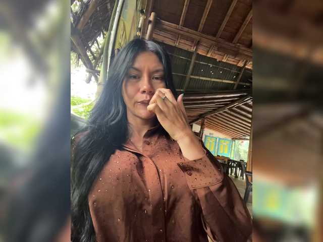 VictoriaBalee's BongaCams show and profile