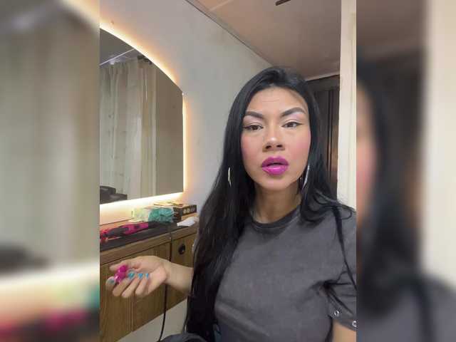 VictoriaBalee's BongaCams show and profile