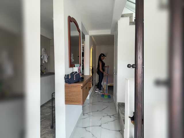 VictoriaBalee's BongaCams show and profile