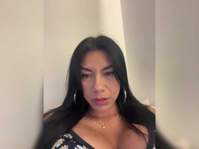 VictoriaBalee's BongaCams show and profile