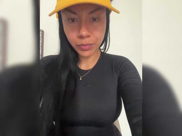 VictoriaBalee's BongaCams show and profile