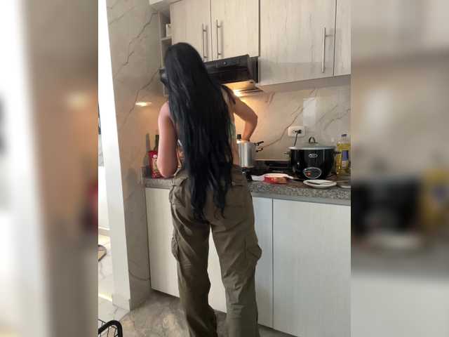 VictoriaBalee's BongaCams show and profile