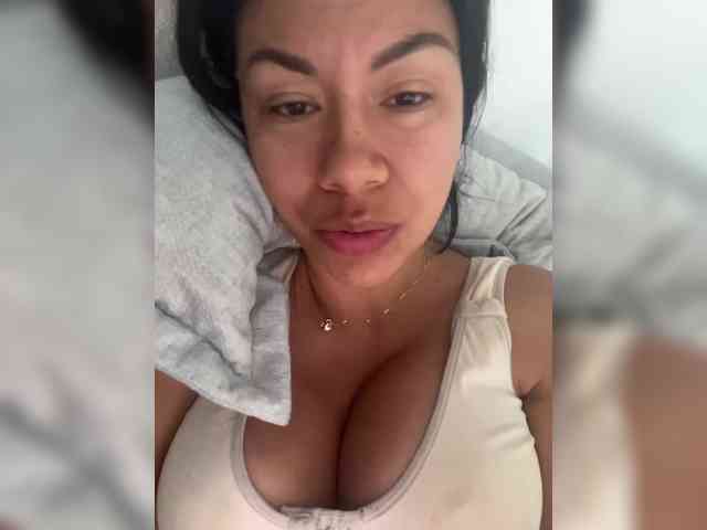 VictoriaBalee webcam