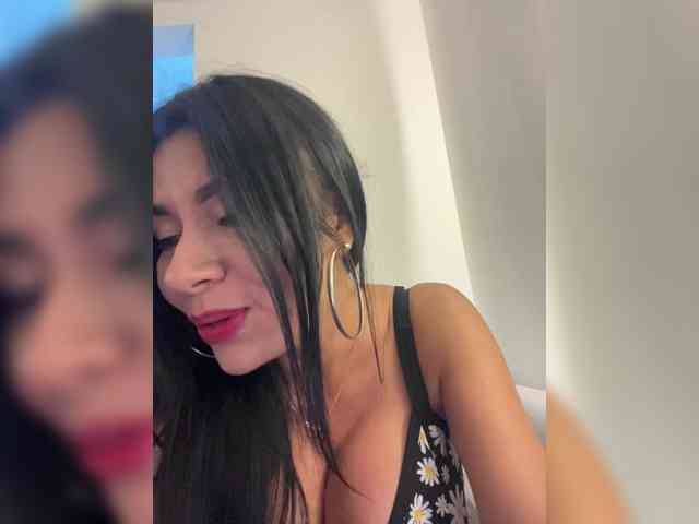 VictoriaBalee webcam