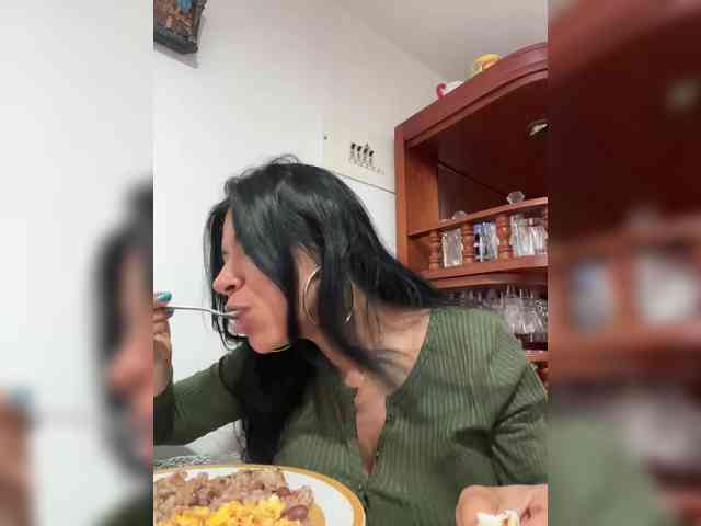 VictoriaBalee webcam