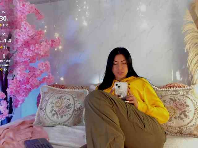 VictoriaBalee webcam