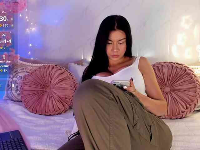 VictoriaBalee webcam