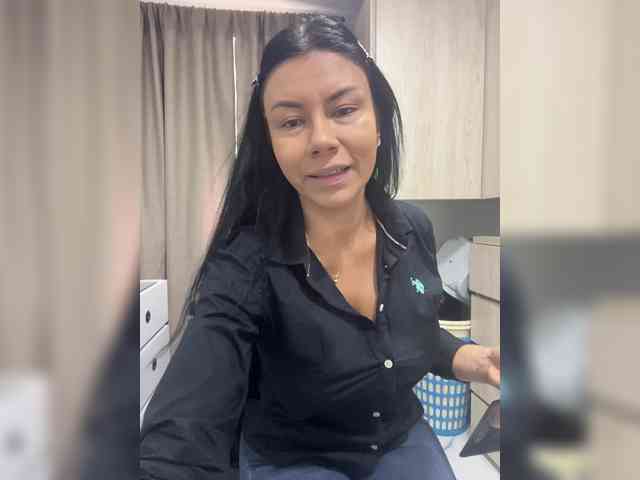 VictoriaBalee webcam