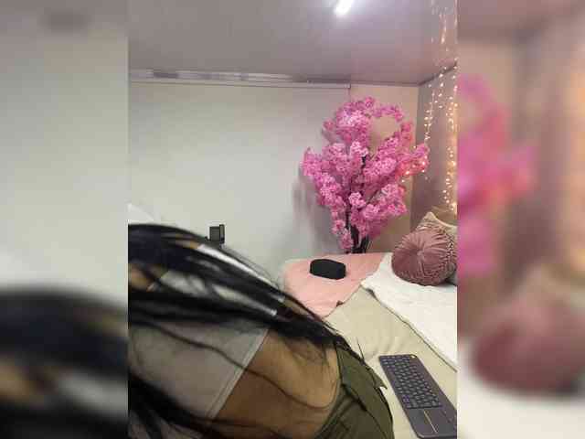 VictoriaBalee webcam