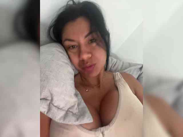 VictoriaBalee webcam