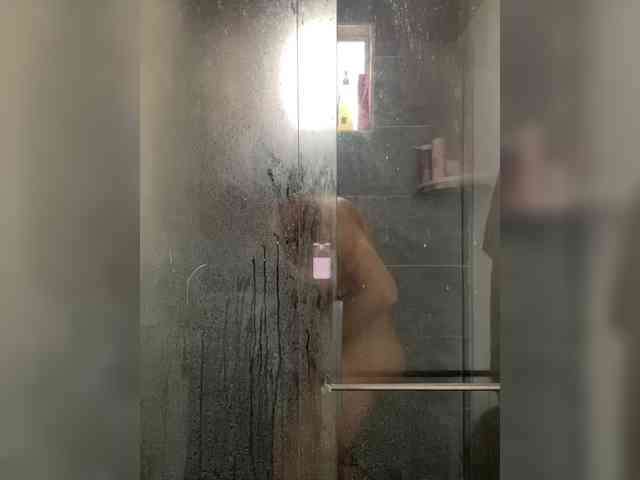 VictoriaBalee webcam