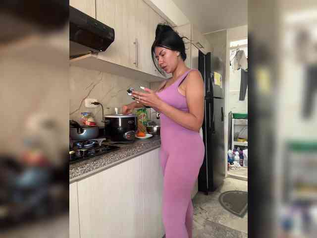 VictoriaBalee webcam