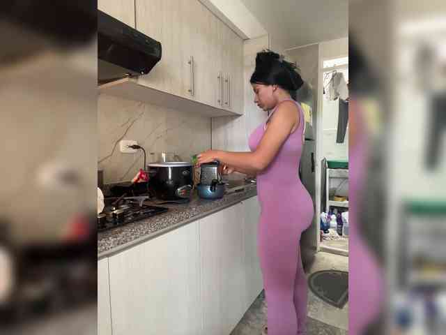 VictoriaBalee webcam