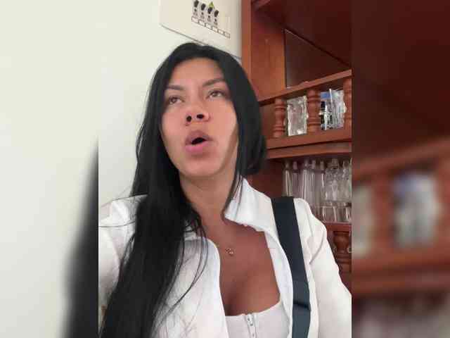 VictoriaBalee webcam