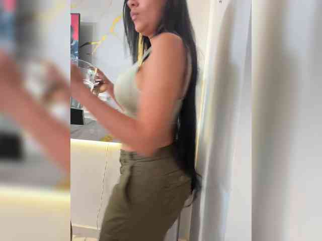 VictoriaBalee webcam