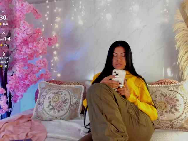 VictoriaBalee webcam