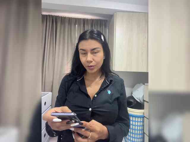 VictoriaBalee webcam