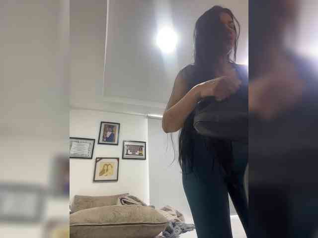 VictoriaBalee webcam