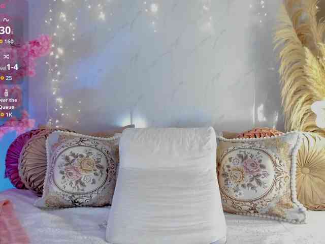 VictoriaBalee webcam