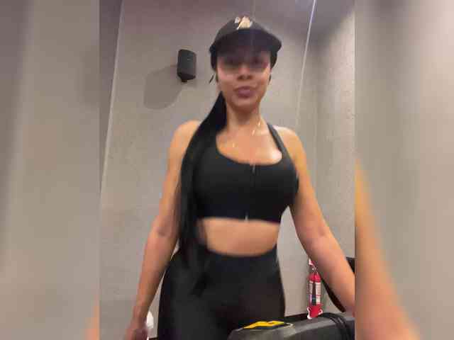 VictoriaBalee webcam