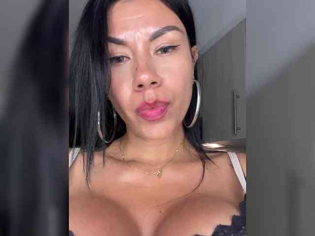 VictoriaBalee webcam