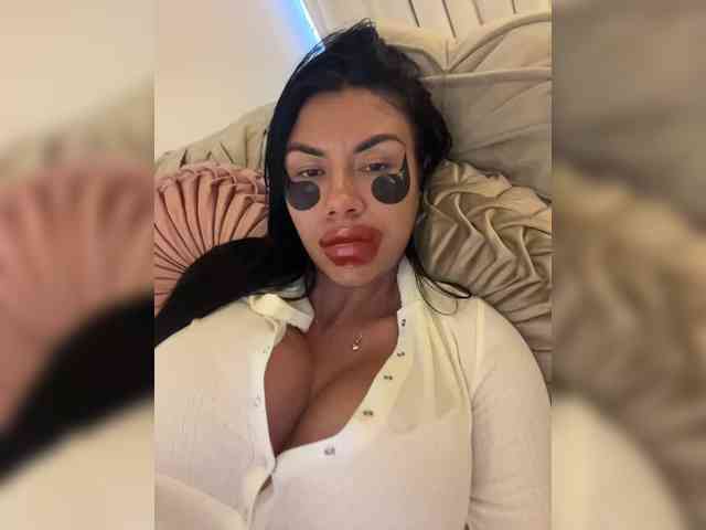 VictoriaBalee webcam