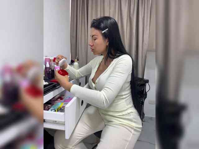 VictoriaBalee webcam