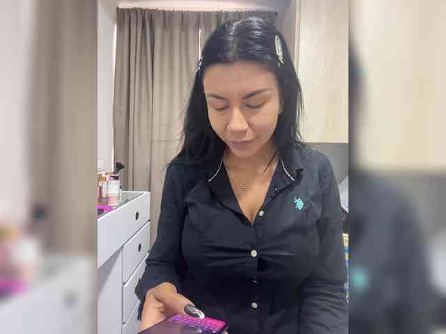 VictoriaBalee webcam