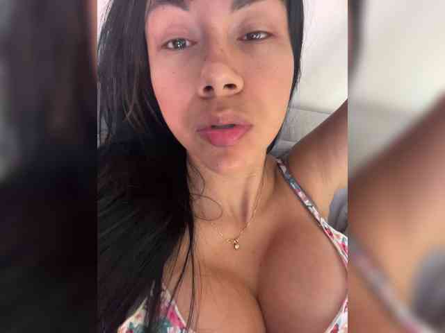 VictoriaBalee webcam