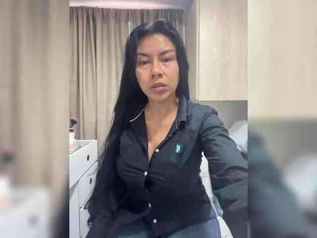 VictoriaBalee webcam