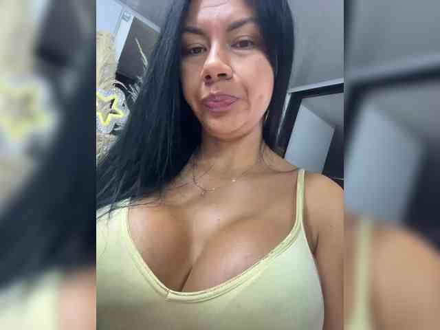 VictoriaBalee webcam