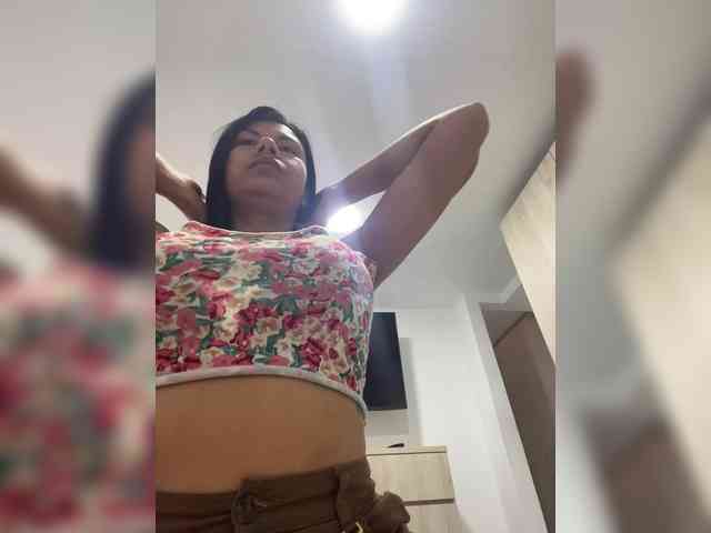 VictoriaBalee webcam