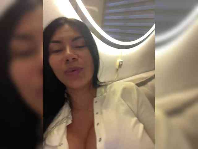 VictoriaBalee webcam