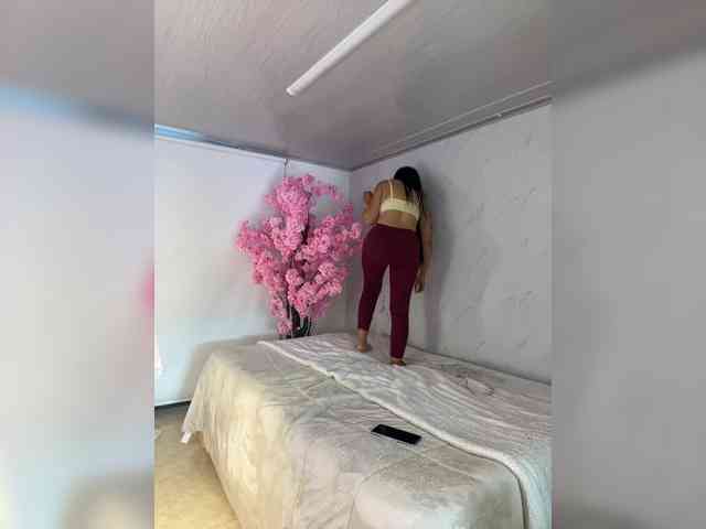 VictoriaBalee webcam