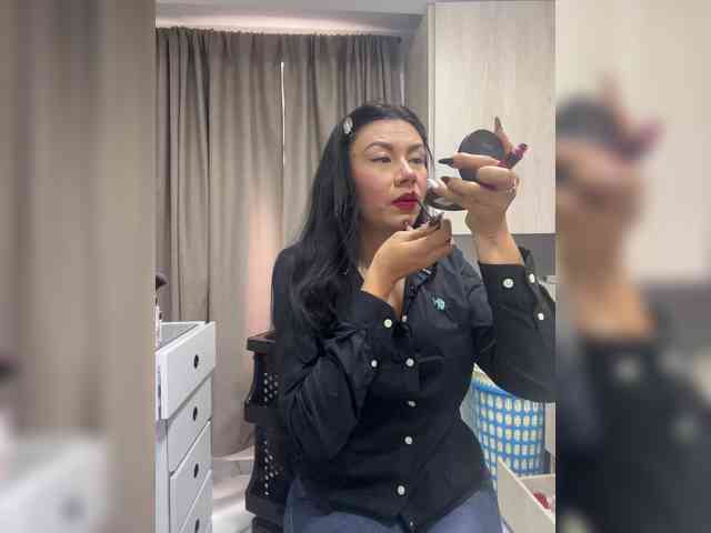 VictoriaBalee webcam