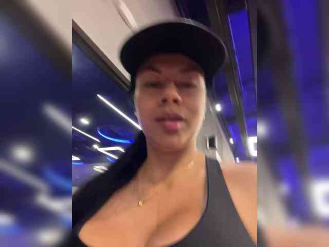 VictoriaBalee webcam