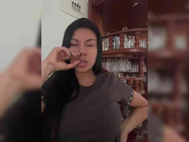 VictoriaBalee webcam