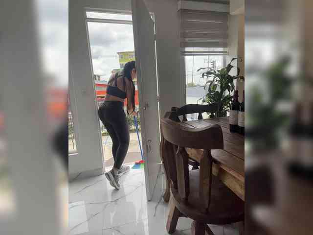 VictoriaBalee webcam