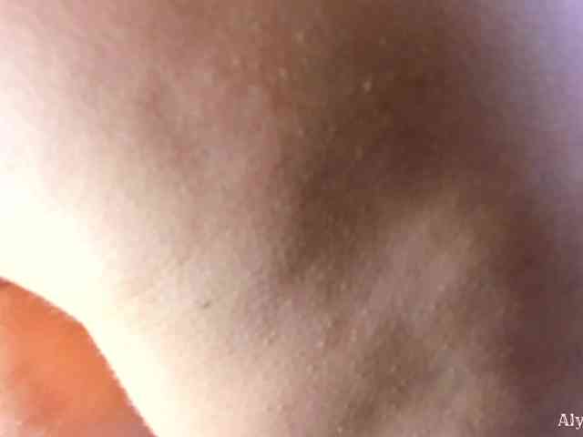 Alyssa-Kross webcam