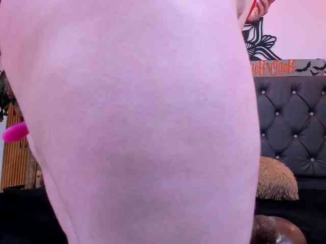 Alyssa-Kross webcam