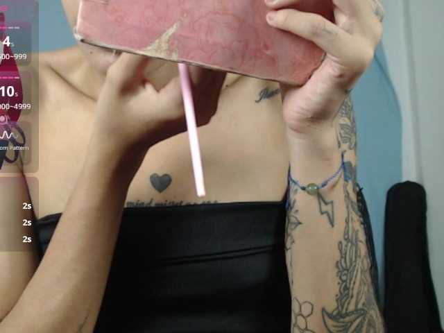 KarlaAmber's BongaCams show and profile