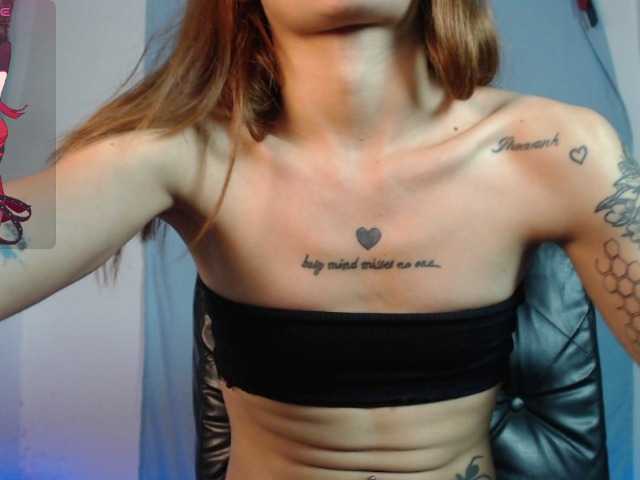 KarlaAmber's BongaCams show and profile