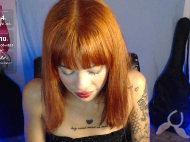 KarlaAmber's BongaCams show and profile