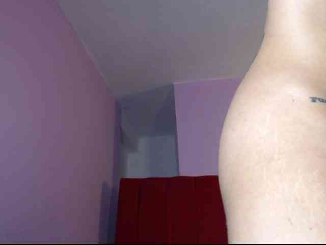 Kurome_latin webcam