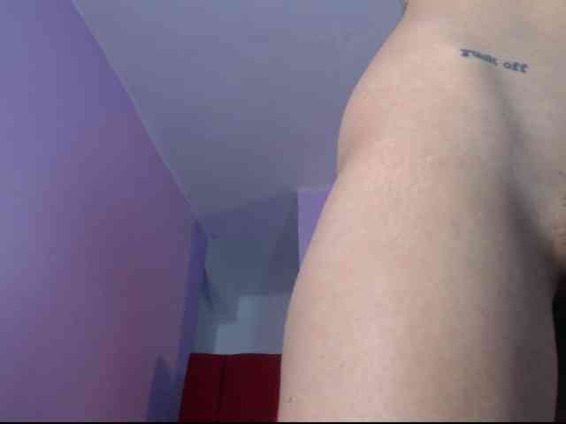 Kurome_latin webcam