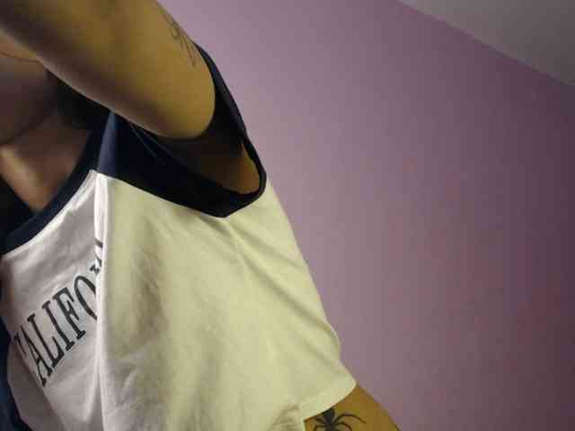 Kurome_latin webcam