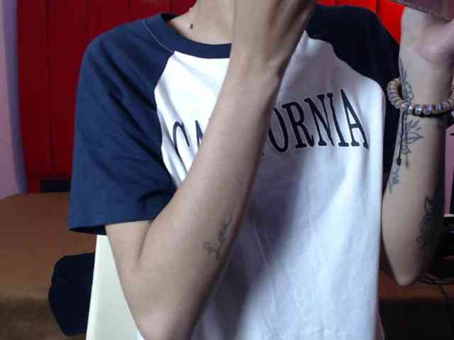 Kurome_latin webcam