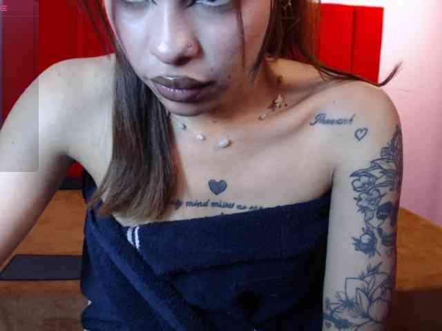 Kurome_latin webcam