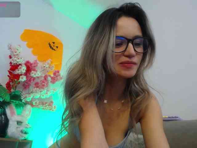 lucyPrncess webcam