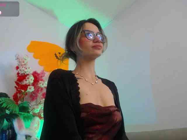 lucyPrncess webcam